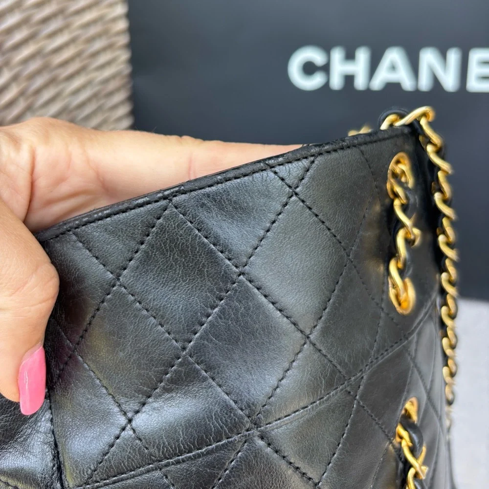 Authentic CHANEL RARE black lambskin quilted double pocket CC chain bucket bag